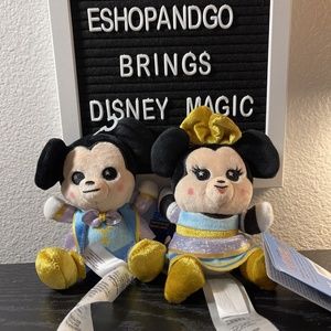 Disney Park Wishables Plush WDW 50th Anniversary Series Mickey And Minnie Mouse